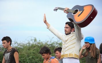 “Elvisi kthehet në shtëpi”, filmi shqiptar vlerësohet në Portugali