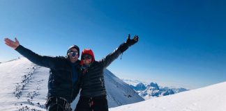 17 vjeçjarja shqiptare, e para në botë që ngjit 7 malet më të larta në 7 kontinente