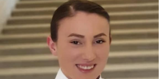 Histori suksesi/ Shqiptarja gradohet majore në institucionin më elitar të SHBA