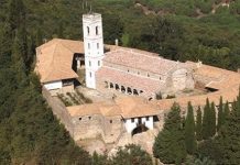 Manastiri i Ardenicës kthehet në atraksion turistik, mahnit të huajt