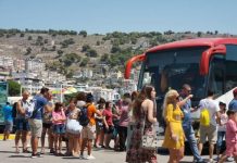 Saranda, kryeqendra e turizmit! Të paktën 1500 turistë vijnë me kroçera dhe tragete çdo ditë