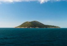 Agjencia italiane ‘Siviaggia’: Ishulli i Sazanit duhet vizituar të paktën një herë në jetë