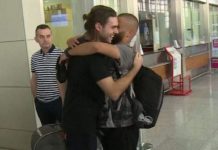 Historia që iu përlot: Australiani e kuptoi që ishte shqiptar, nga Cameroon e ktheu mbiemrin në Shala (VIDEO)