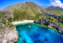 Gushti, rekord historik për Shqipërinë. Ja sa turistë kaluan pushimet në vendin tonë