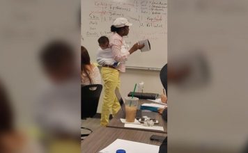 Gjesti fisnik i pedagoges, mban 3 orë në shpinë fëmijën e studentit