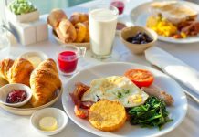 Shëndeti nis nga mëngjesi, ja ushqimet që duhen konsumuar