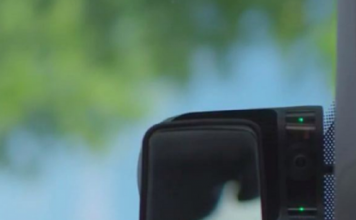 Histori suksesi/ Shpiket pajisja që nuk i lë shoferët t’i zërë gjumi në timon