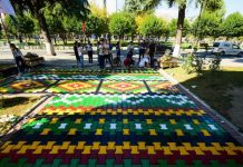 “Shtrohet” qilimi me motive tradicionale në Elbasan (Fotot)