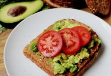 Ushqimet që nuk duhet t’i konsumojmë asnjëherë me stomakun bosh