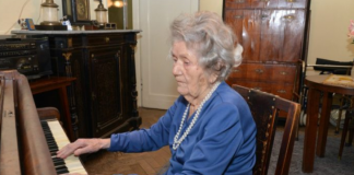 Pianistja 108 vjeçare më e talentuara në Poloni (VIDEO)