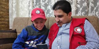 Lajmi fantastik/ Vogëlushi shqiptar Alvin Berisha shpëtohet nga kampet e luftës në Siri