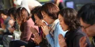 Provimet për në universitet ndalojnë… ”frymëmarrjen” e një kombi!