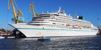 Vjen kroçera “Amera”, qindra turistë nga Gjermania dhe Luksemburgu ‘pushtojnë’ Durrësin