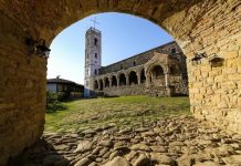 Ky është vendi ku është kurorëzuar Skënderbeu me Donikën