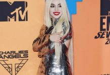 Këngëtarja me origjinë shqiptare Ava Max merr çmimin e parë në MTV EMAs