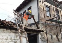 Restaurohet banesa “monument kulture” e familjes Bojaxhiu në Berat