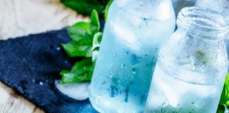 Përse nuk duhet të pini ujë të ftohtë gjatë ushqimit?