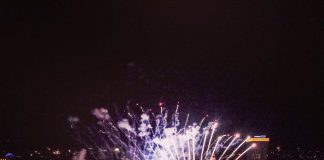 Spektakël fishekzjarresh dhe koncert, si e priti Tirana Vitin e Ri (FOTO)