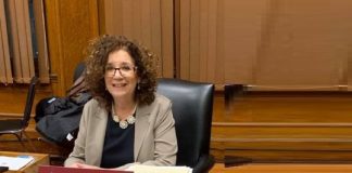 5 shqiptarë triumfojnë në SHBA, njëra zgjidhet numri dy i bashkisë