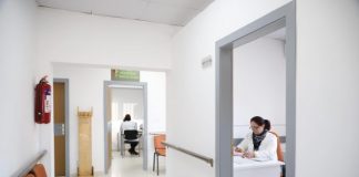 FOTOT/ Rindërtohet qendra shëndetësore në Bardhoc në Kukësit