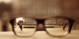 Ua kalojnë ekselentëve/ Pse studentët mesatarë bëhen menaxherë më të mire?