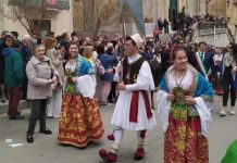 Arbëreshët në Palermo prezantojnë historinë, kulturën, traditën e veshjet e ruajtura në breza
