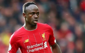 Me telefon të thyer, përgjigjja e talentit të bën të reflektosh