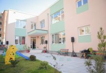 FOTO/ Rindërtohet kopshti dhe çerdhja e re në Kodër Kamzë