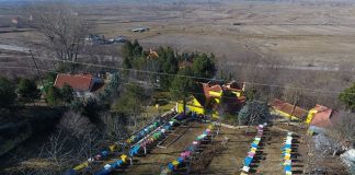 Njihuni me fermën më të madhe të mjaltit në Rajon, ndodhet në Shqipëri (FOTO)