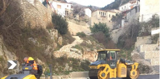 Aksi Llogara-Sarandë/ Riparohen shtresat asfaltike në zonën Palasë-Borsh