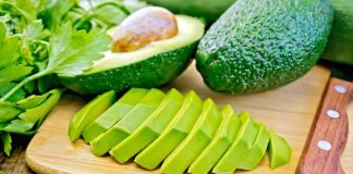 Magjia e avokados, burimi i 11 vitaminave dhe 17 mineraleve