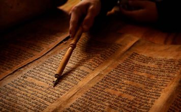 Dhjetë gjuhët më të vjetra në botë që fliten edhe sot