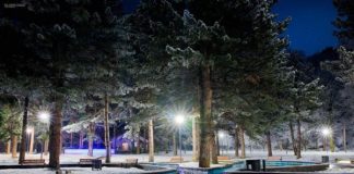 FOTOT/ Korça, e bardhë si bora