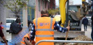 Drejt finalizimit një tjetër investim në rrjetin e shpërndarjes së ujit në Tiranë