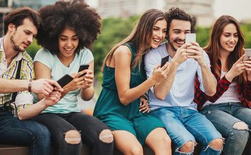 Kuriozitet/ A e dini sa miliardë njerëz kanë telefona celularë?