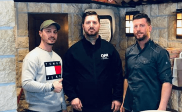 Vëllezërit shqiptarë në Austri shpërndajnë ushqime falas për punonjësit që po u shërbejnë qytetarëve