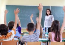 Një libër, një laps, një fëmijë dhe një mësues mund të ndryshojnë botën