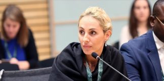 Njihuni me shqiptaren që përfaqëson 12 shtete në Këshillin Global të Mjedisit