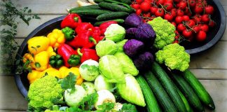 Si të ushqeheni shëndetshëm gjatë karantinës