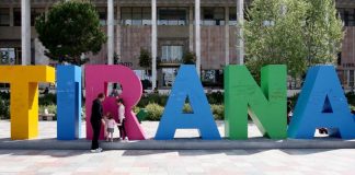 Miratohet lista e re/ Ja bizneset që do të lejohen të hapen të hënën