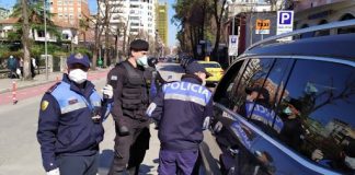 Ndryshojnë oraret e shërbimeve, ja rregullat e reja nga e hëna