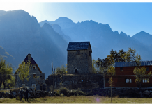 Shqipëria turistike, Thethi magjeps median japoneze: Duket si i dalë nga përrallat