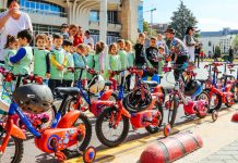 “Pedalo Tiranën”/ Konkursi për përdoruesit e biçiketave, 3 çmime për fituesit