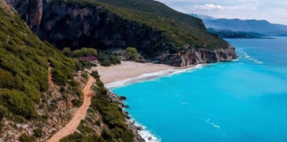 Plazhi i Gjipesë, “margaritari i fshehur” i Shqipërisë gati për pushuesit