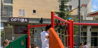 Tiranë/ Kënd i ri lojërash për të vegjlit tek ish-Fusha e Aviacionit