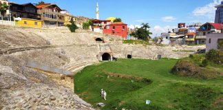 Kush pushon në Durrës, bileta falas për të vizituar sitet arkeologjike