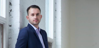 Profil/ Redi Zyka, njihuni me aktorin shqiptar që po ngjit majat në Kanada