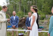 Martesa më e veçantë/ Nusja norvegjeze dhe dhëndri suedez martohen në kufi