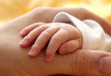 Pr.ligji/ Ndryshohet procedurat për birësimin e fëmijëve, më shumë lehtësi e siguri dhe më pak burokraci