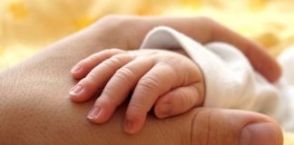 Pr.ligji/ Ndryshohet procedurat për birësimin e fëmijëve, më shumë lehtësi e siguri dhe më pak burokraci